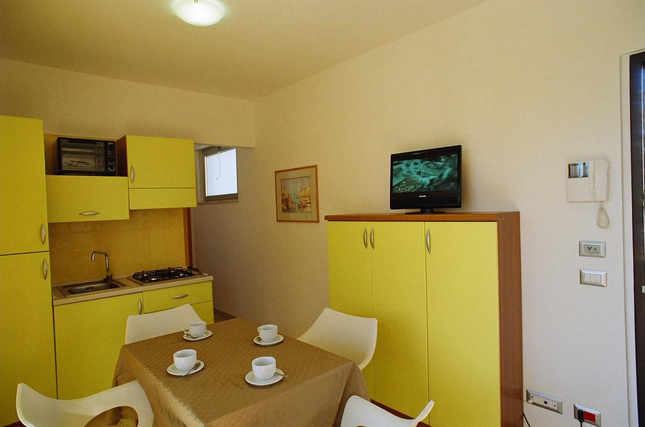 Residenza Alpaluba Apartment Vasto Exterior photo