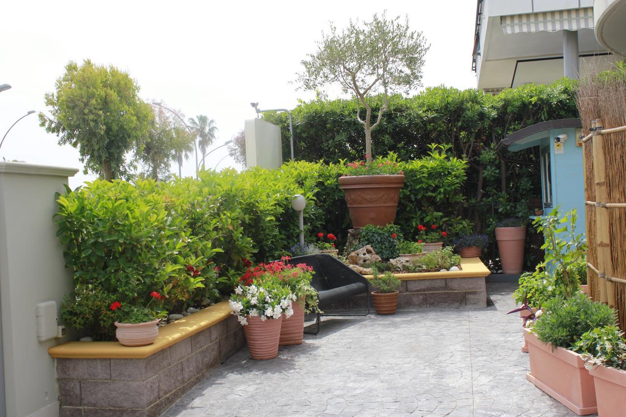 Residenza Alpaluba Apartment Vasto Exterior photo